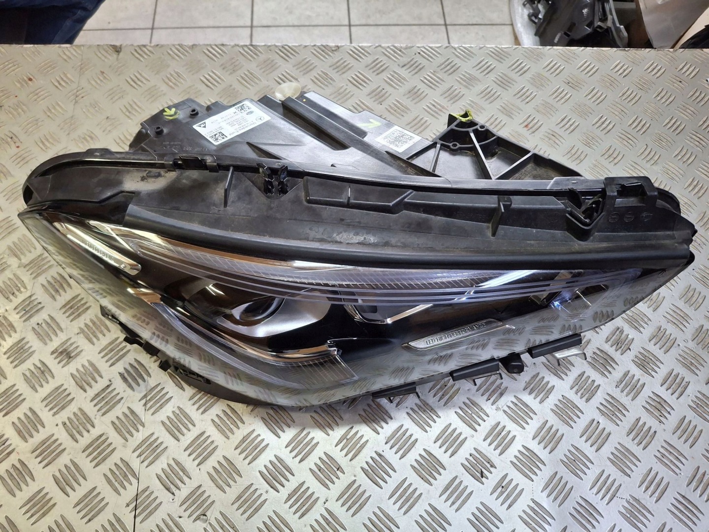 light right front FULL LED PERFORMANCE MERCEDES CLA II 2019R->