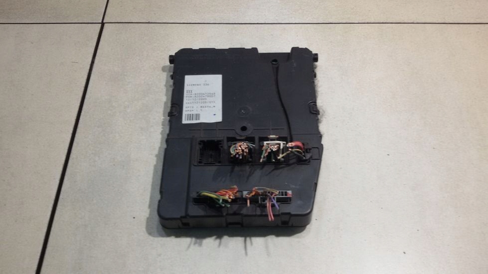 module BSI RENAULT MEGANE II 1.9 DCI 118400150F 8200412548