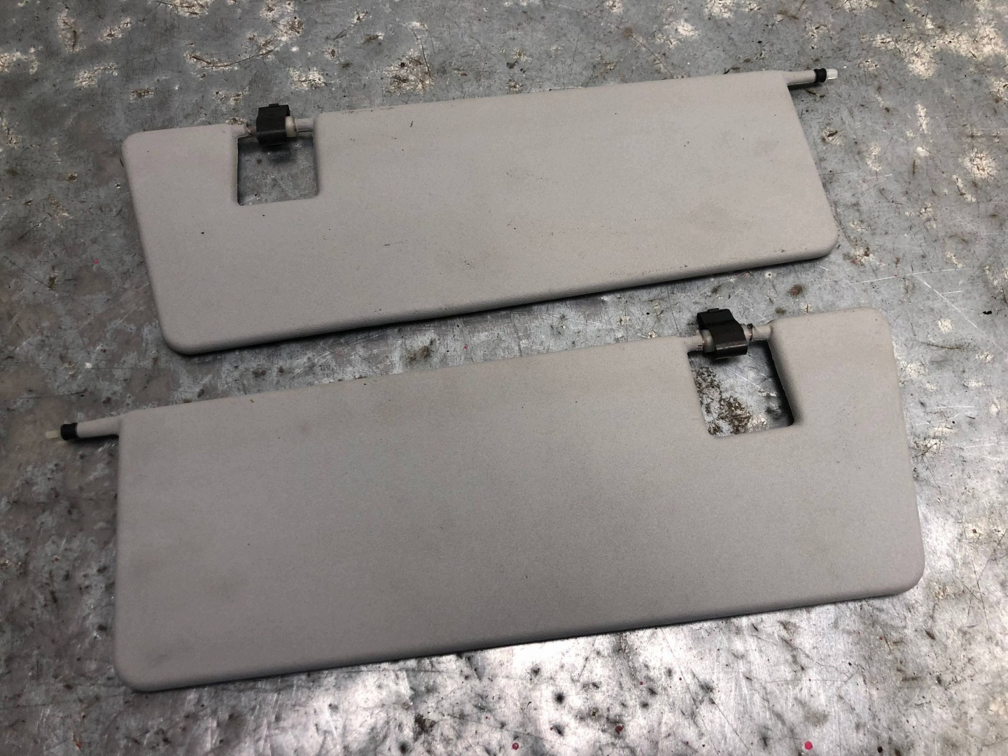 visor cover PRZECIWSLONECZNA left right MERCEDES ML W164