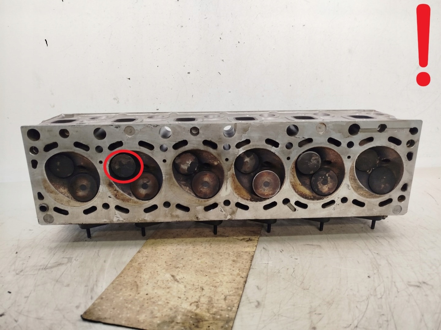 TESTATA Motore BMW 7 17137889 5.0 V12 5012A 2