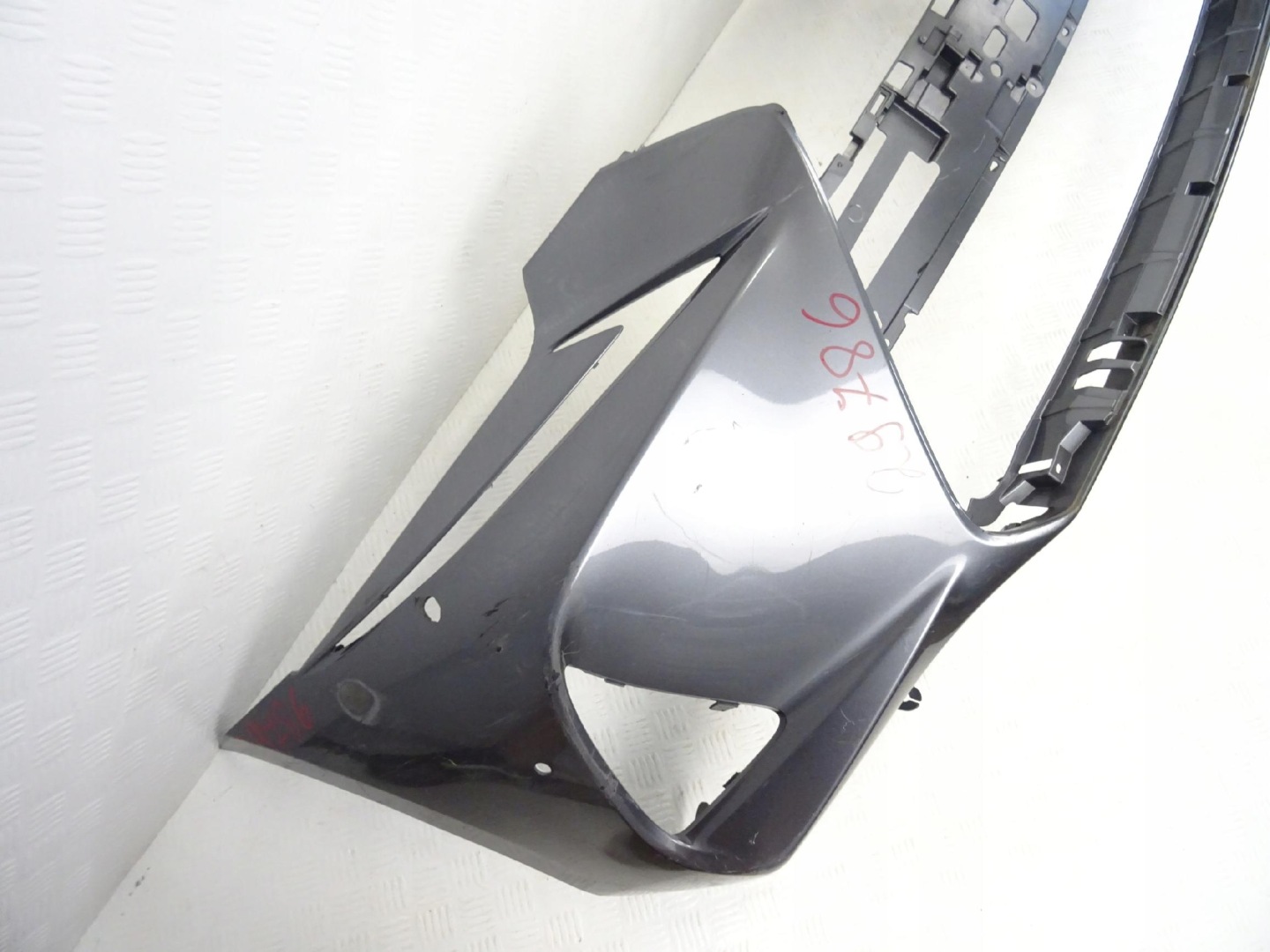 Lexus IS IS200T 300H 16 - bumper front