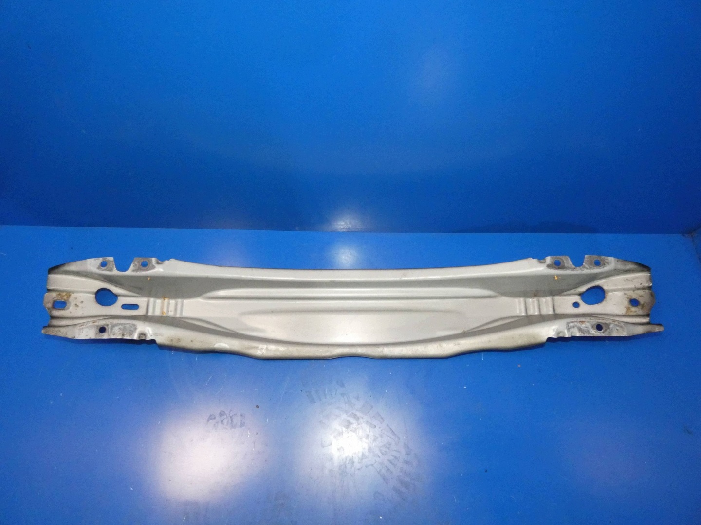 VOLVO XC60 and sider below bumper rear part rear