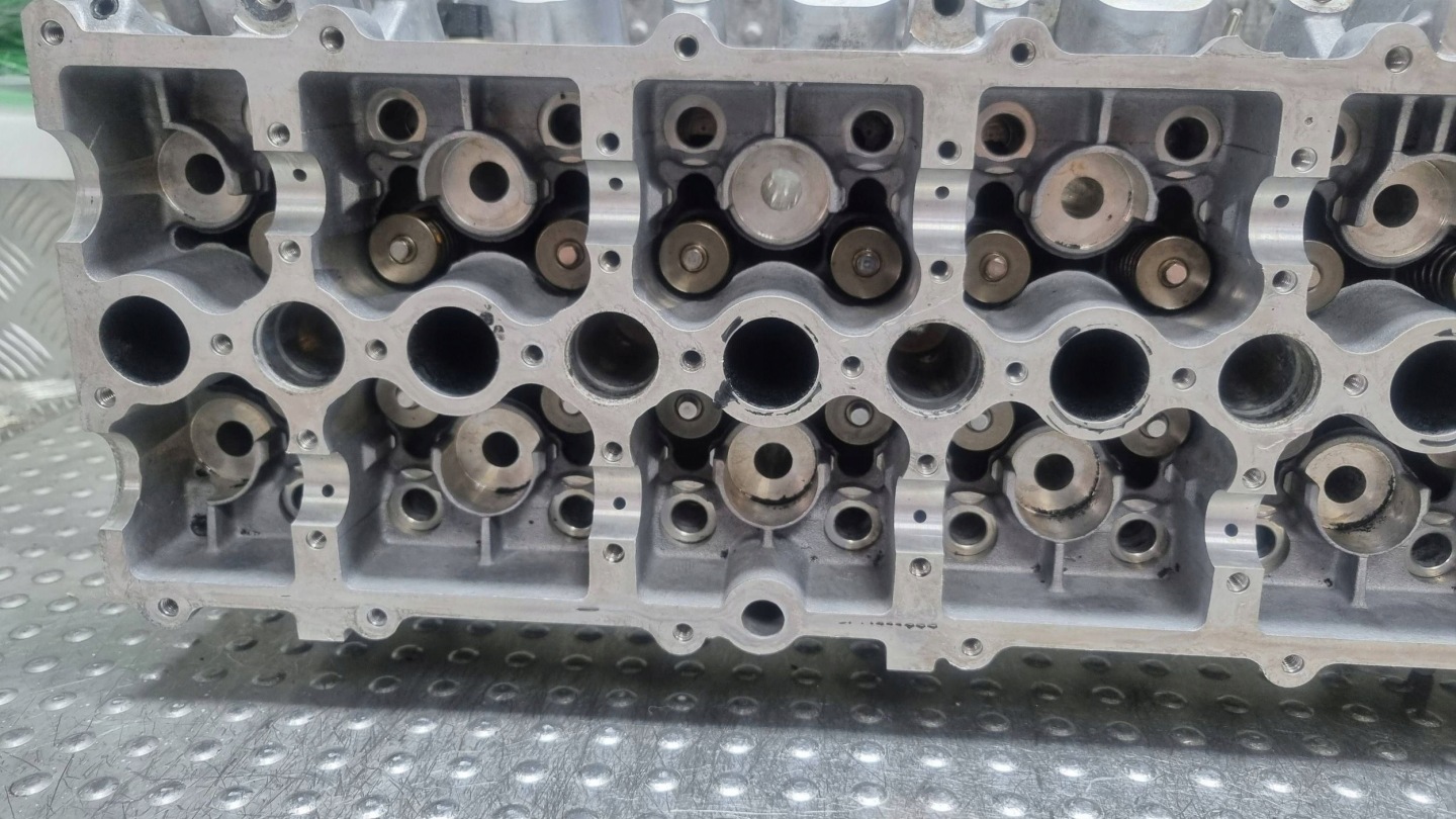 TESTATA Motore 77885649 7781203 BMW E53 E60 E61 E65 X3 E83 3.0D M57 306D2