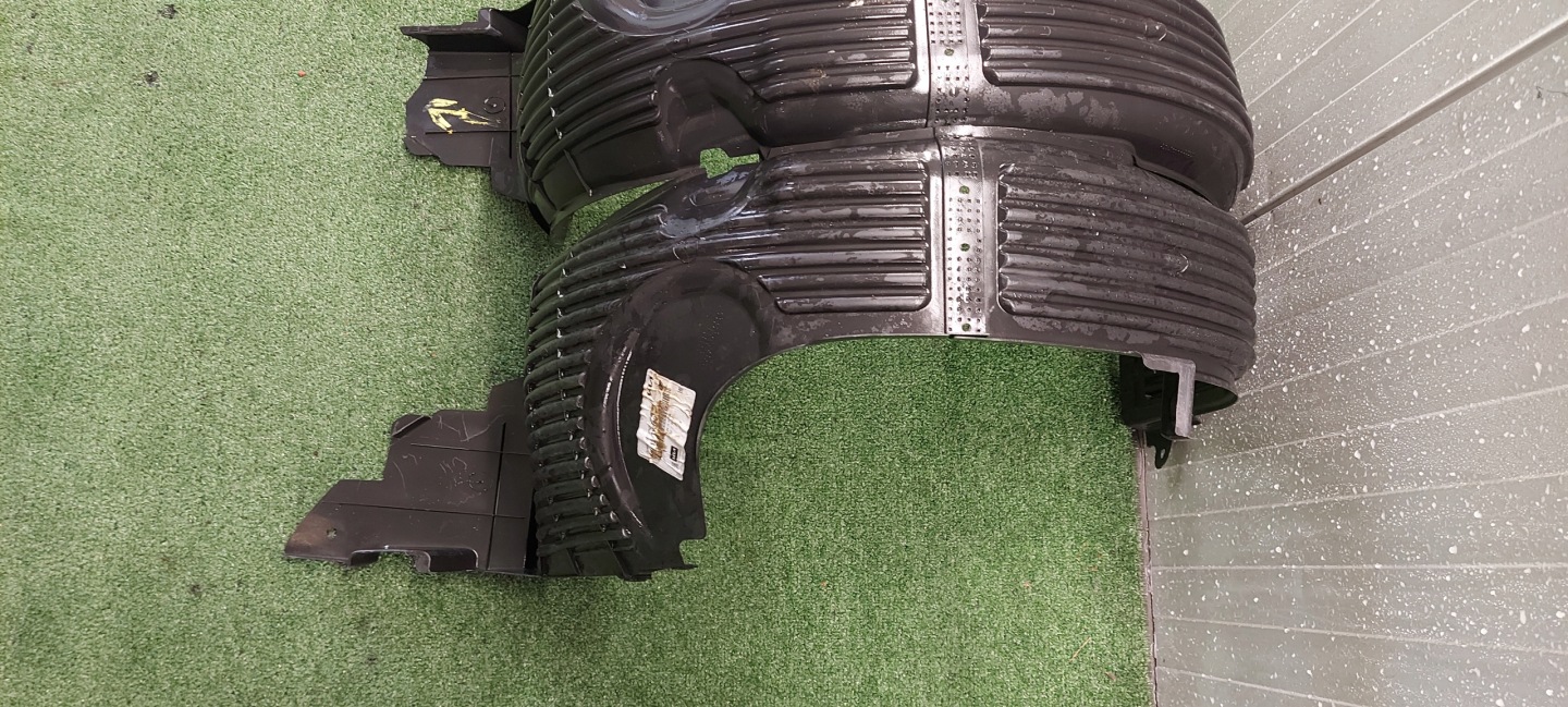 mudguard right front KIA PICANTO 86812-1Y300