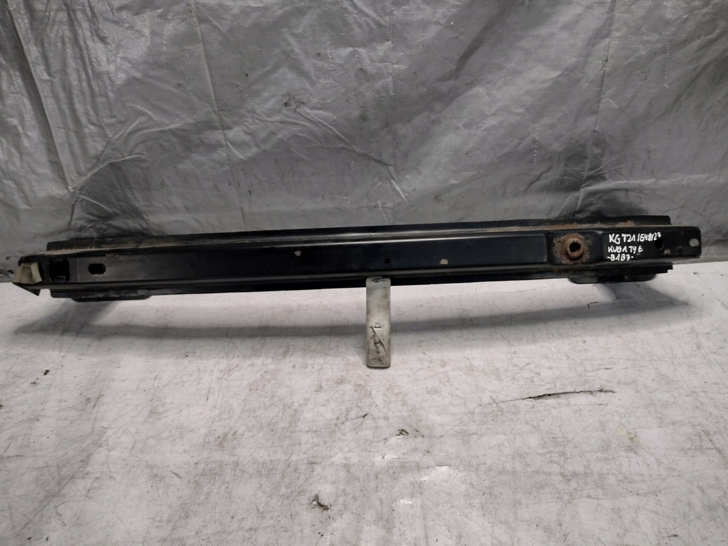 bumper support rear part Ford Kuga MK1 and