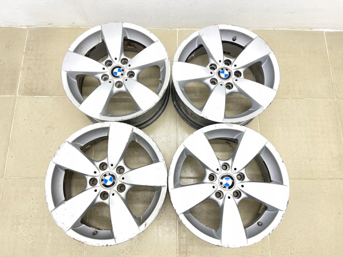 4×disk hliníkový 17 CALI BMW OE 5 E60 E61 7.5" x 17" 5x120 ET 43