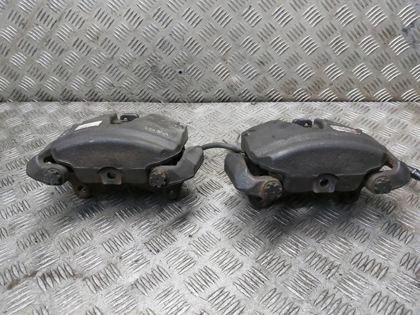 discs brake front + calipers AUDI Q5 8R 3.2 FSI