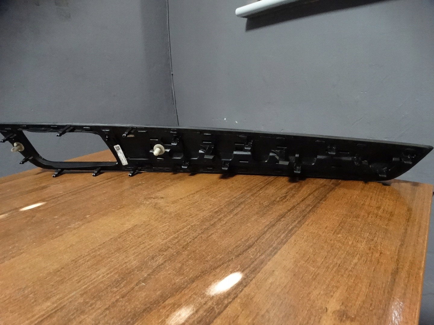 moulding DECOR door left front PORSCHE CAYENNE 9Y 1