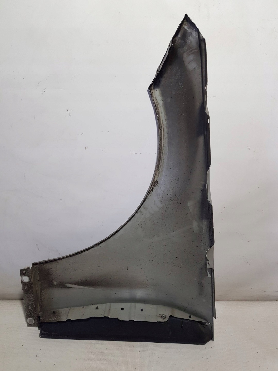 fender front right Mercedes C W204 775 c775