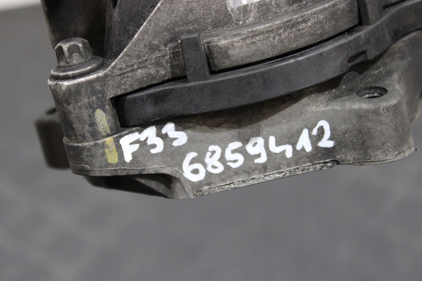 holder engine mount 6859412 BMW 4 F33 CABRIO