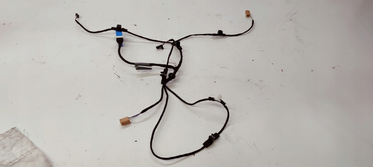 bundle BOCZKA door right P AUDI A4 B9 8W0971036D