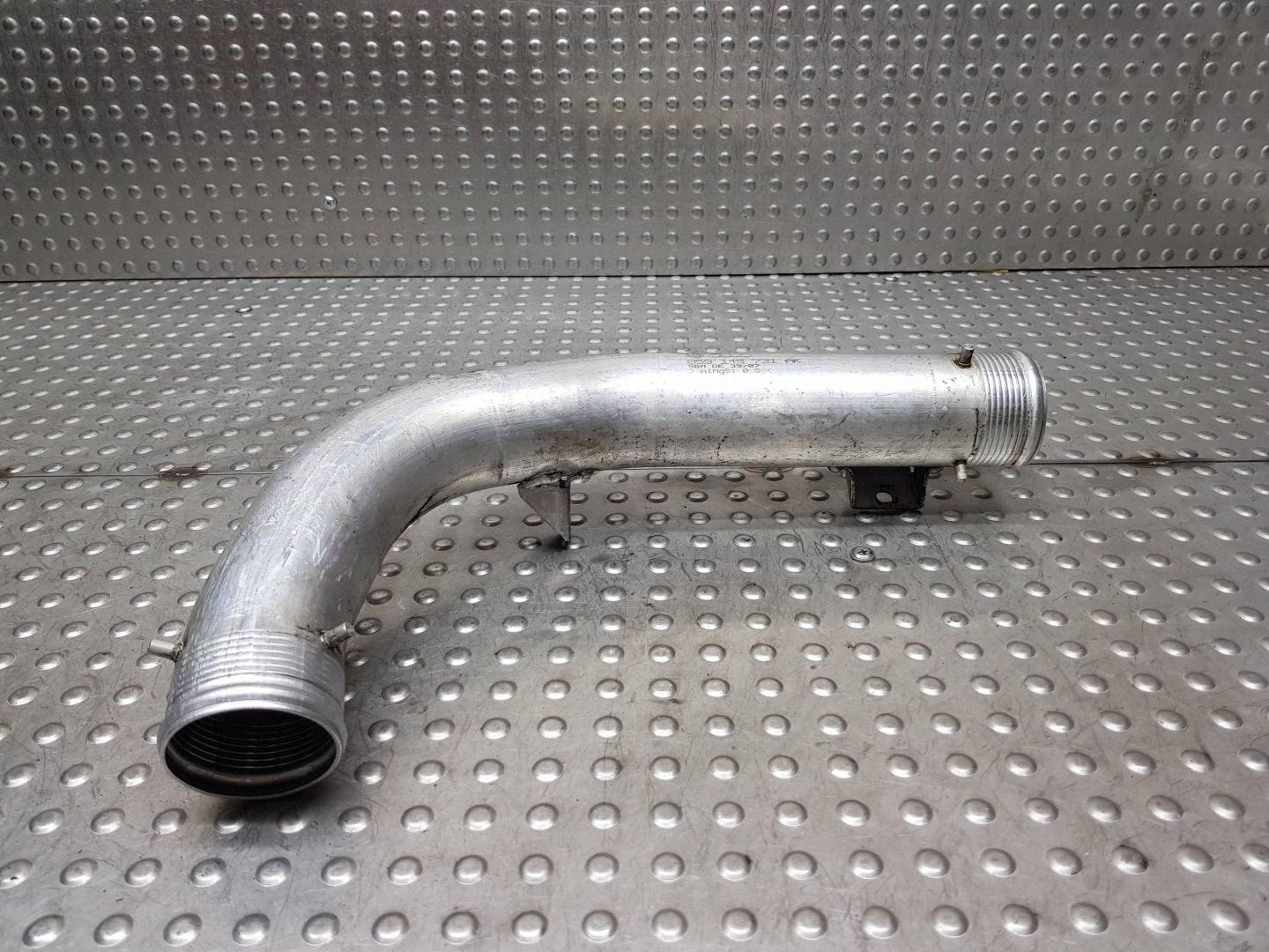 Schlauch rohr luft intercooler 059145731AK AUDI A6 C6 2.7 3.0 TDI