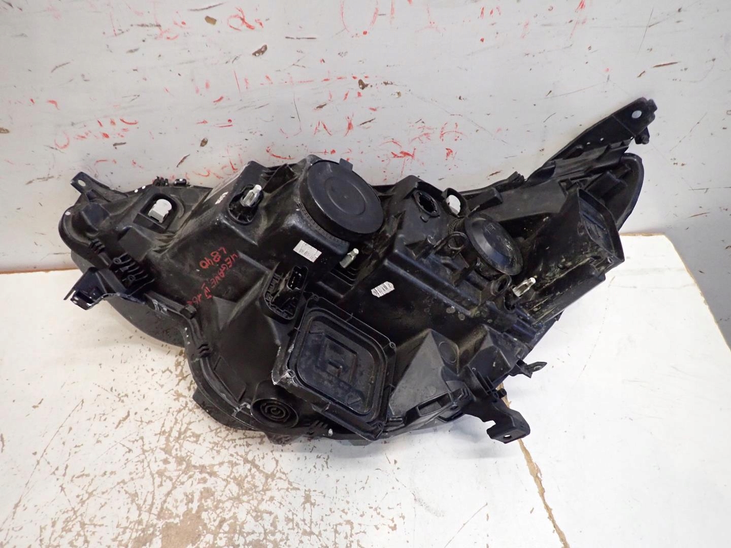 light front front right RENAULT MEGANE IV 2016- 260102555