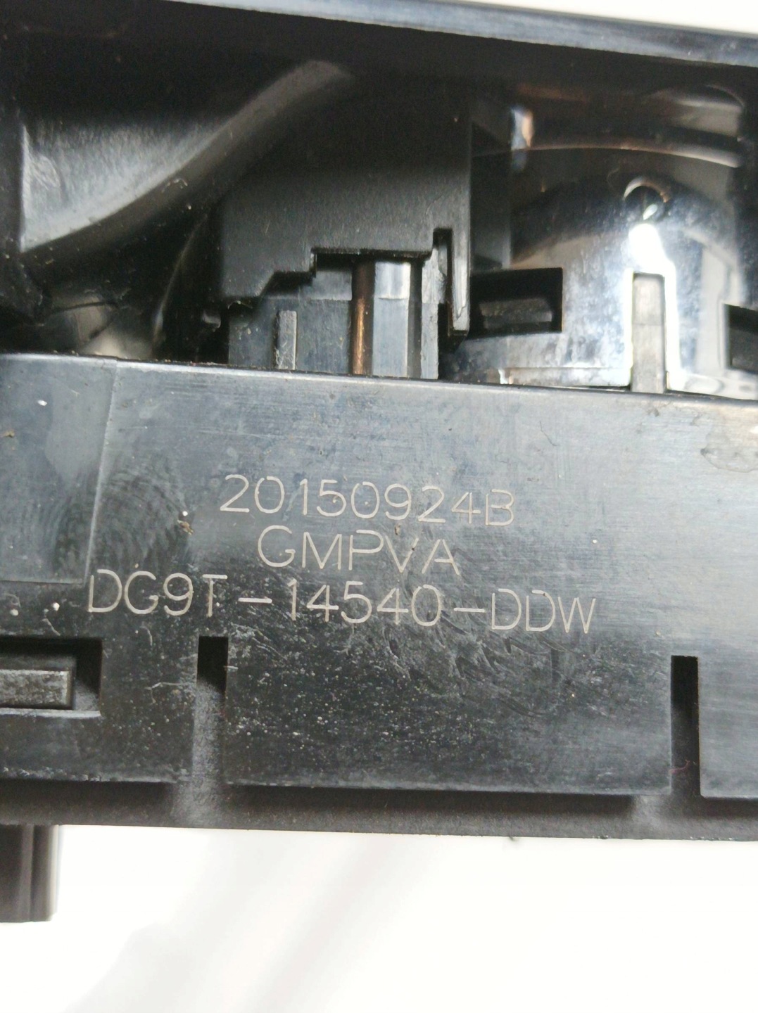 window control switch left front DG9T-14540-DDW Ford Galaxy Mk4 (2015-2023)