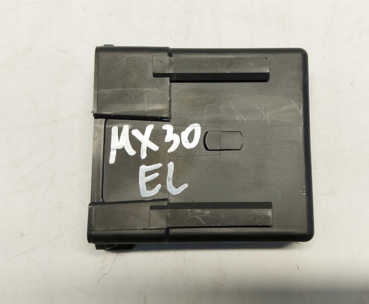 Mazda MX-30 EL modul Bedienteil dn4l51027