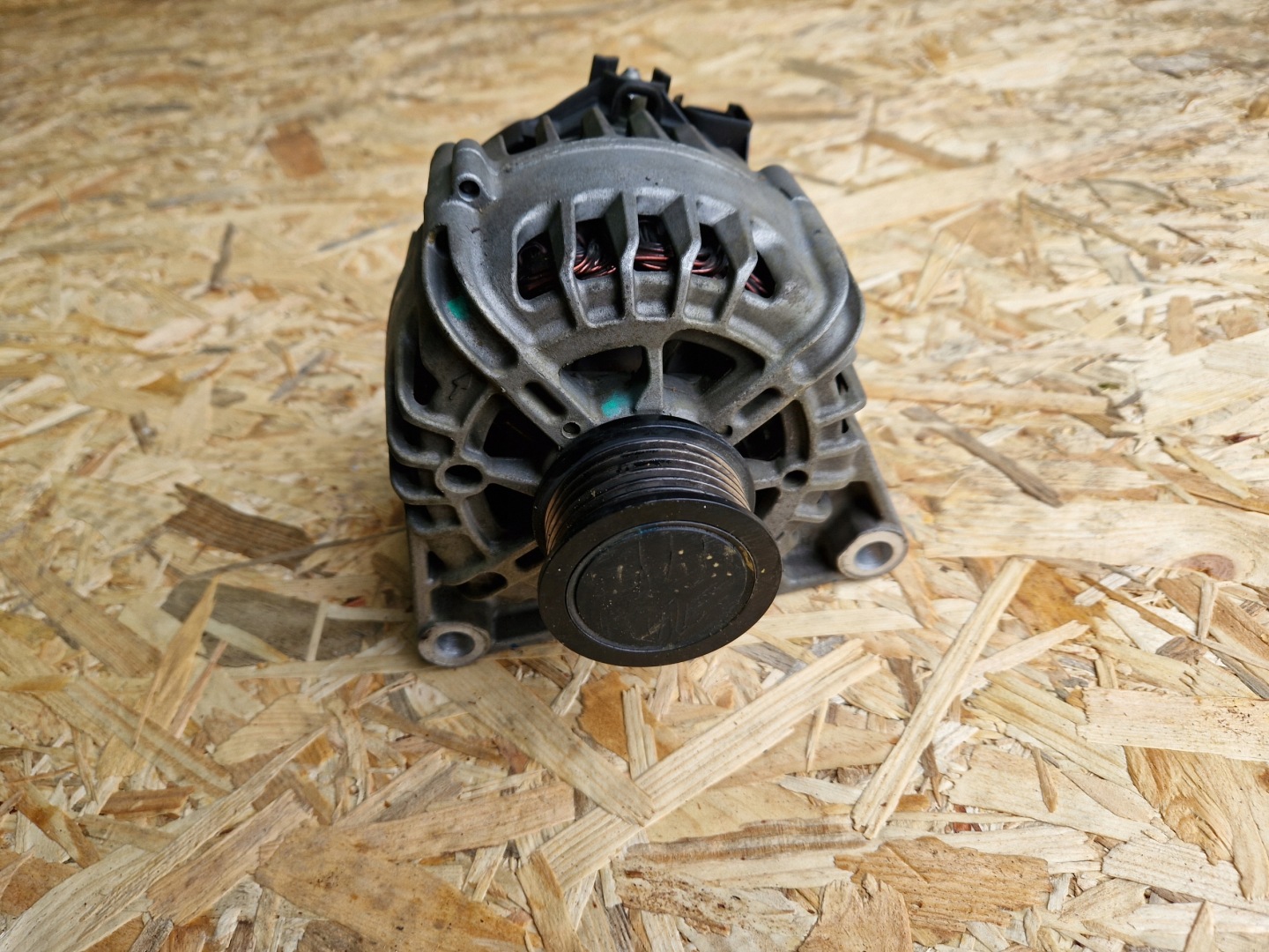 alternatore FORD TRANSIT COURIER 1.5 TDCI ET76-10300-AA