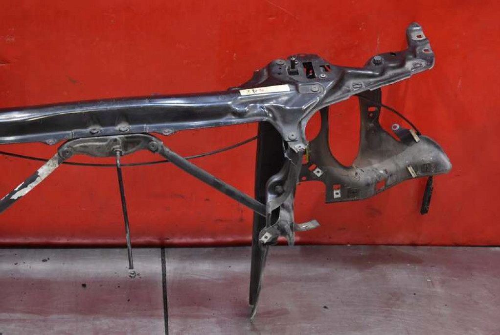 support panel for radiators pillar BMW E65 3.5 V8 272 KM 01-05