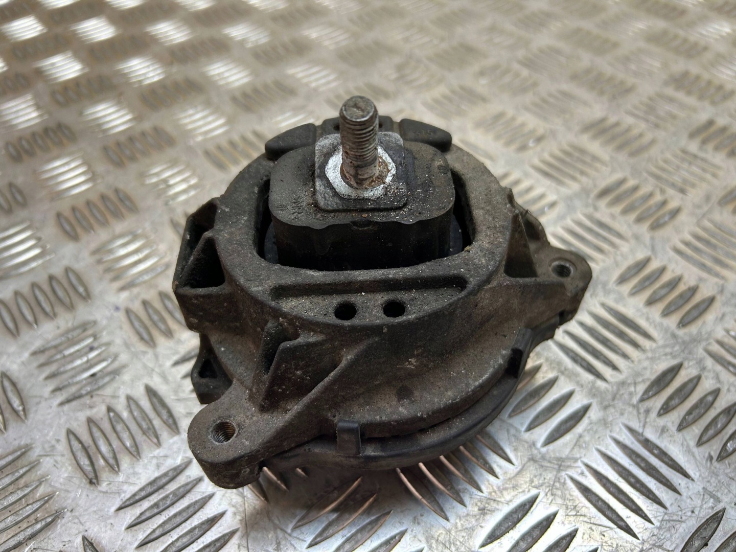 airbag / engine mount BMW 1 F20 F21 2013 6787657