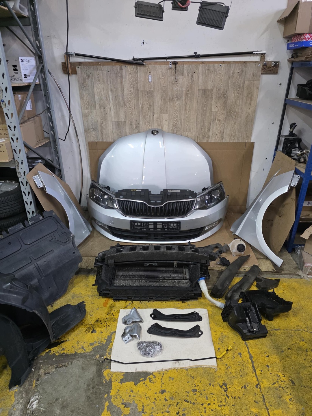 front complete Skoda Fabia III 2018 LA7W