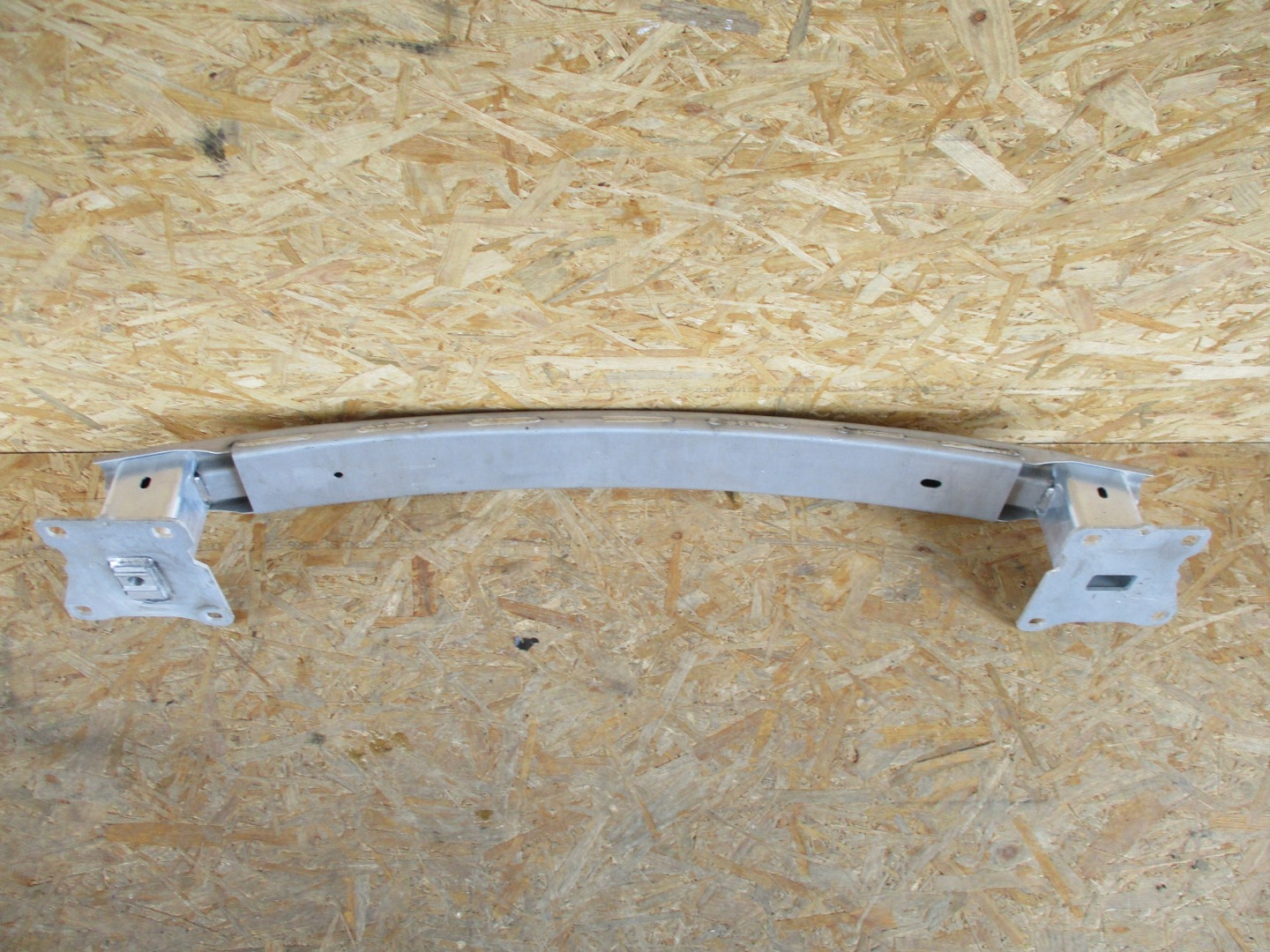 bumper support rear part rear JAGUAR E-PACE J9C317906AE