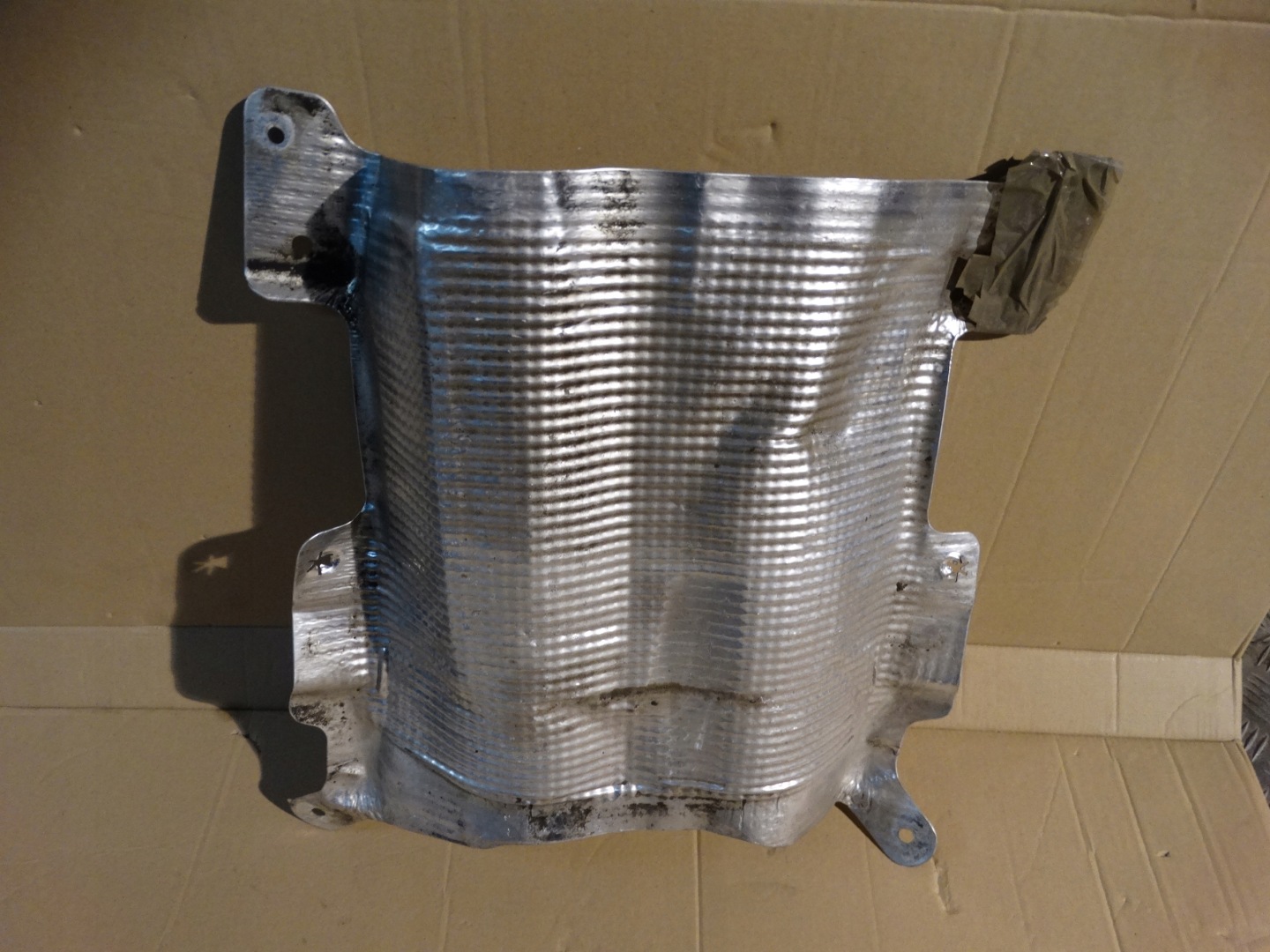 IDEALNA BLENDE ABDECKUNG TERMICZNA PORSCHE PANAMERA 971 1