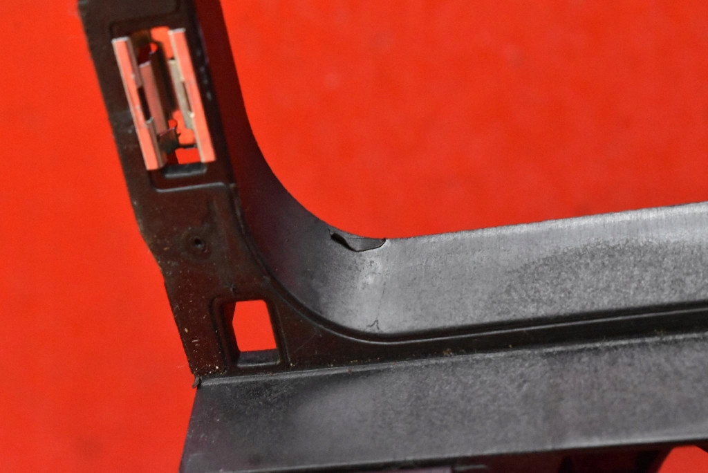 frame TUNELU SRODKOWEGO 3G1864263 VW PASSAT B8 14-20
