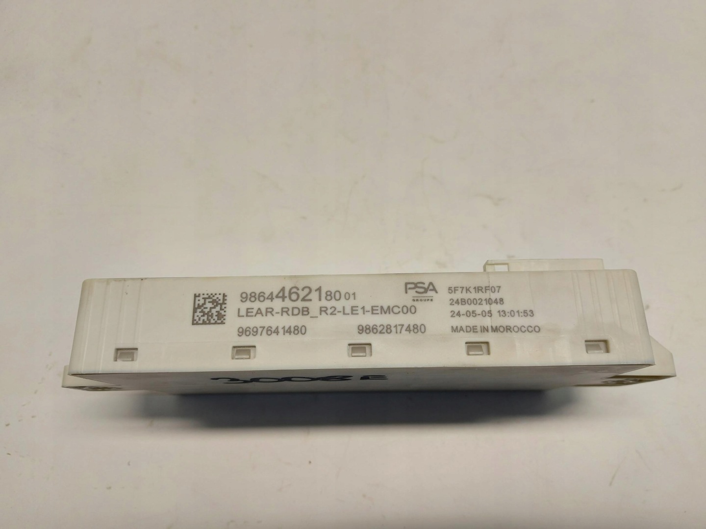 Peugeot 3008 III E3008 module control unit compartment bsi elektryk 9864462180