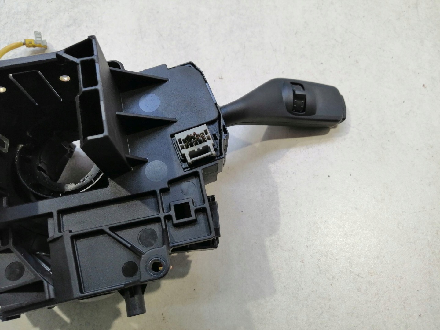 steering wheel levers and controls FOCUS MK2 4M5T14A664AB