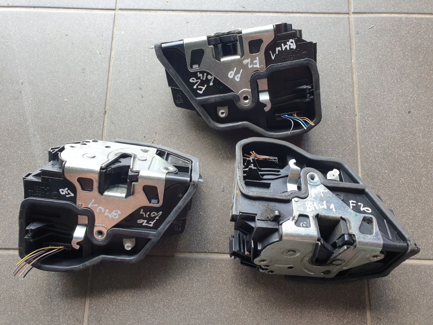 lock door BMW OE , 7229460 PT