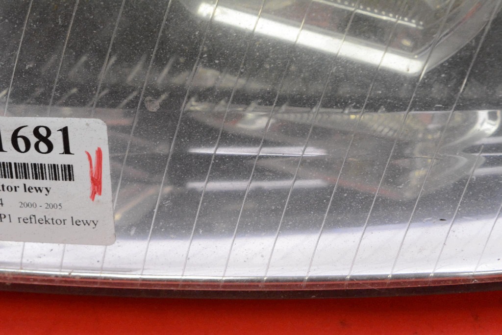 REFLEKTOR left light front lens EU 8E0941029C AUDI A4 B6 00-05