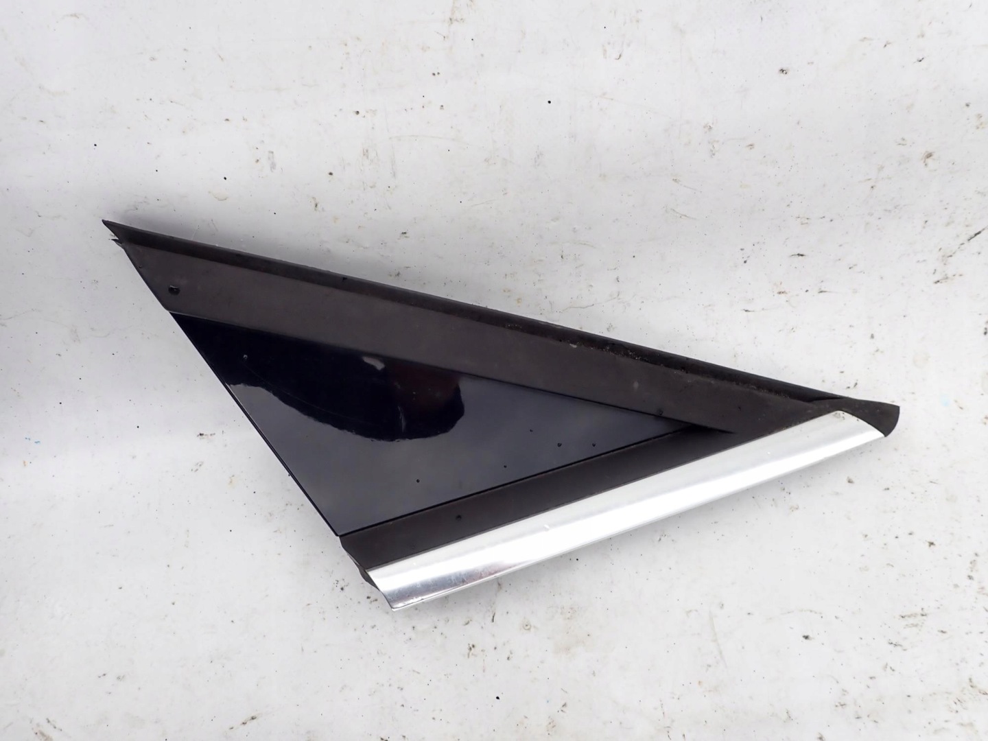 VOLVO XC40 17-> mudguard front front left