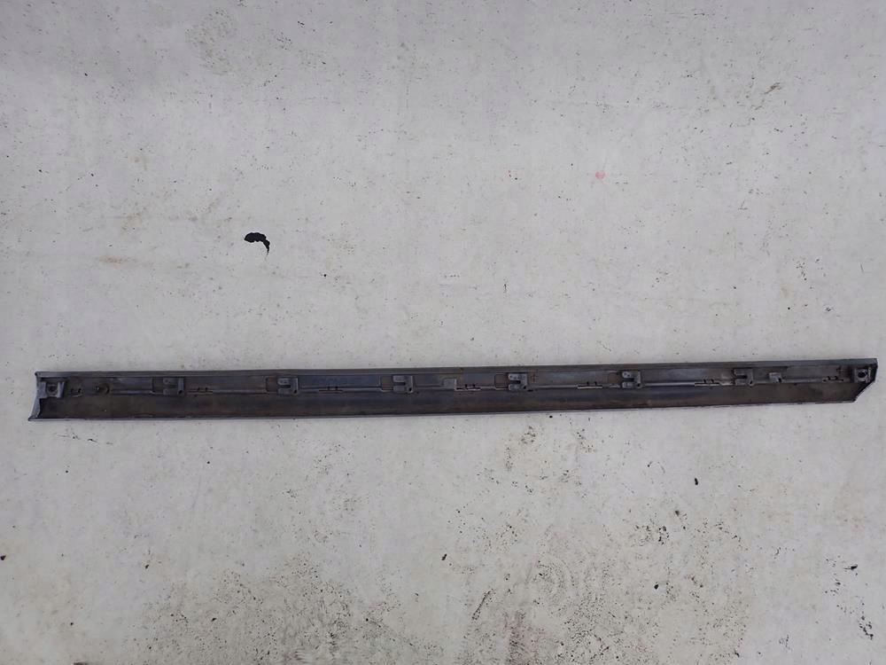 VW PASSAT B8 14-23 moulding door left front
