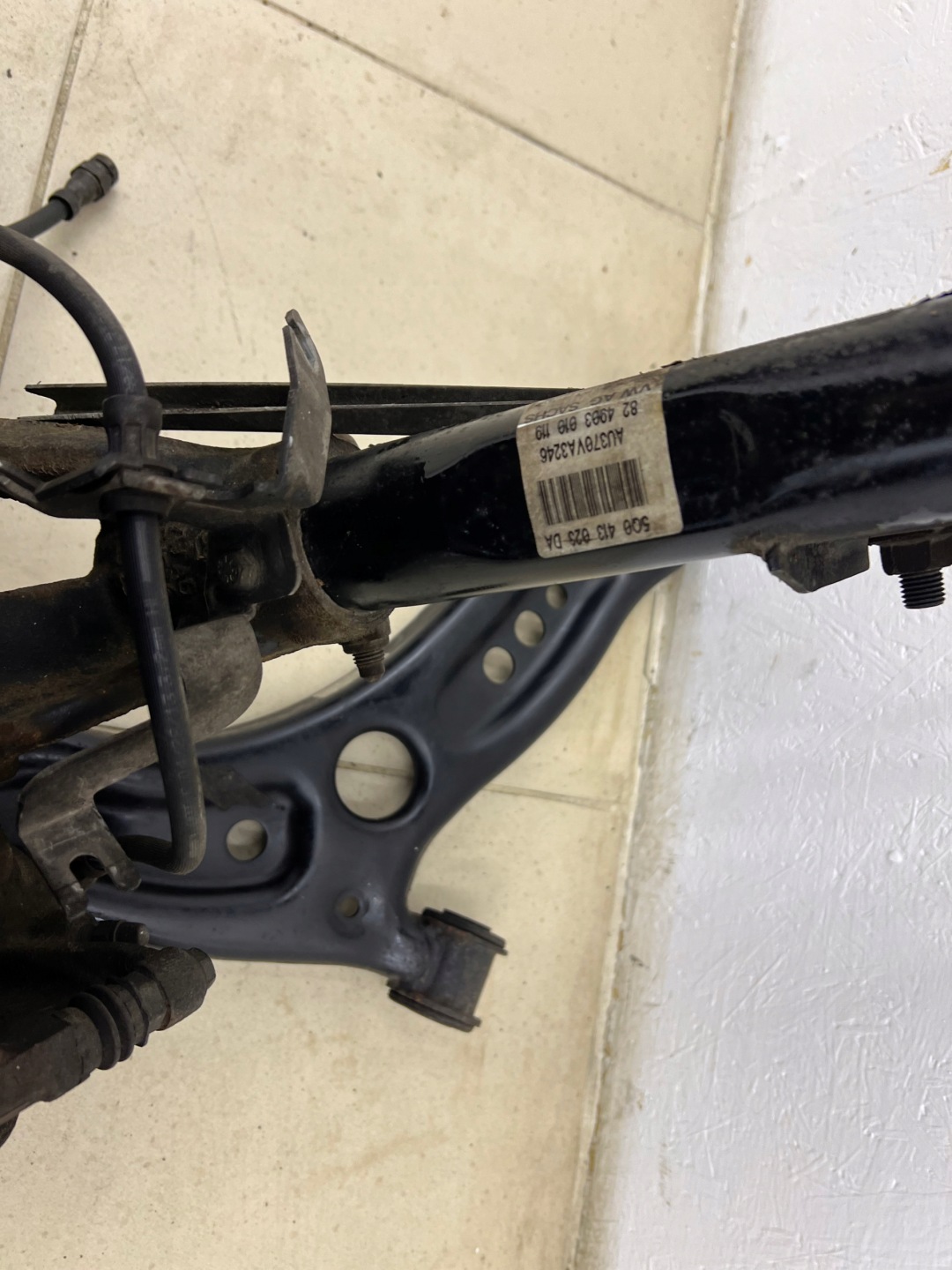 AUDI A3 8V 1.4TSI shock absorber swing right front 5Q0256Q 5Q0413023DA