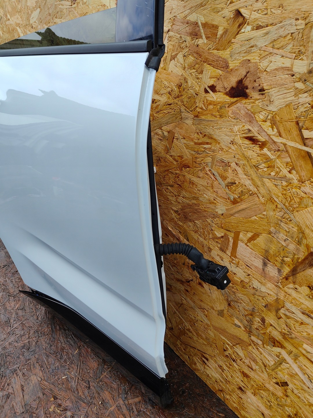 door right rear. right rear part RENAULT AUSTRAL BIALA PERLA