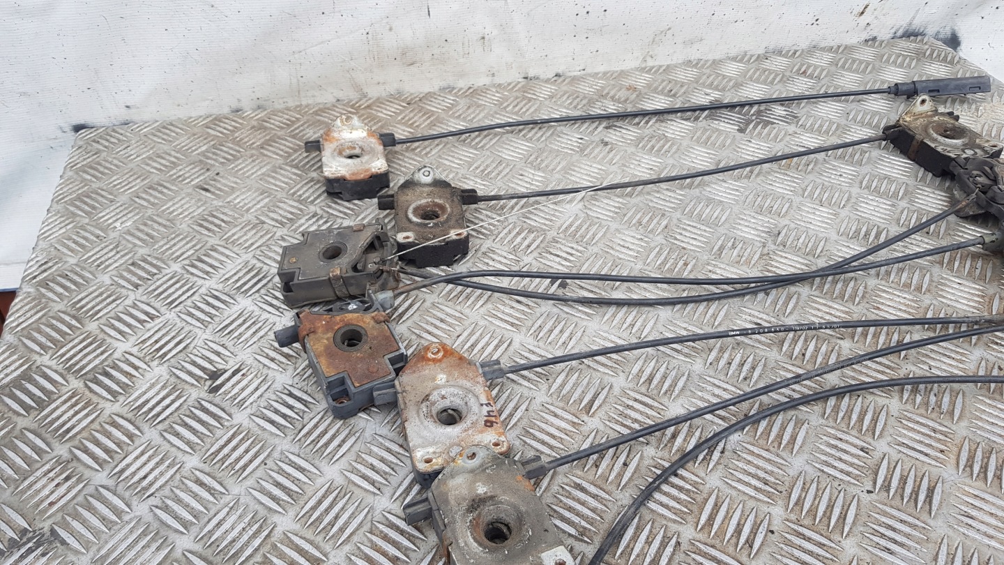 BMW 3 E46 lock ZAMKI bonnets rope left + right komplet
