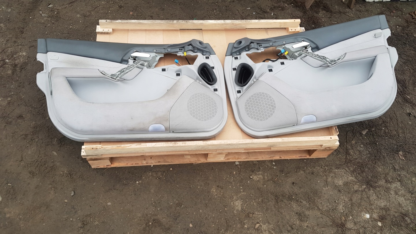 MERCEDES W220 upholstery right front side JASNY MATERIAL
