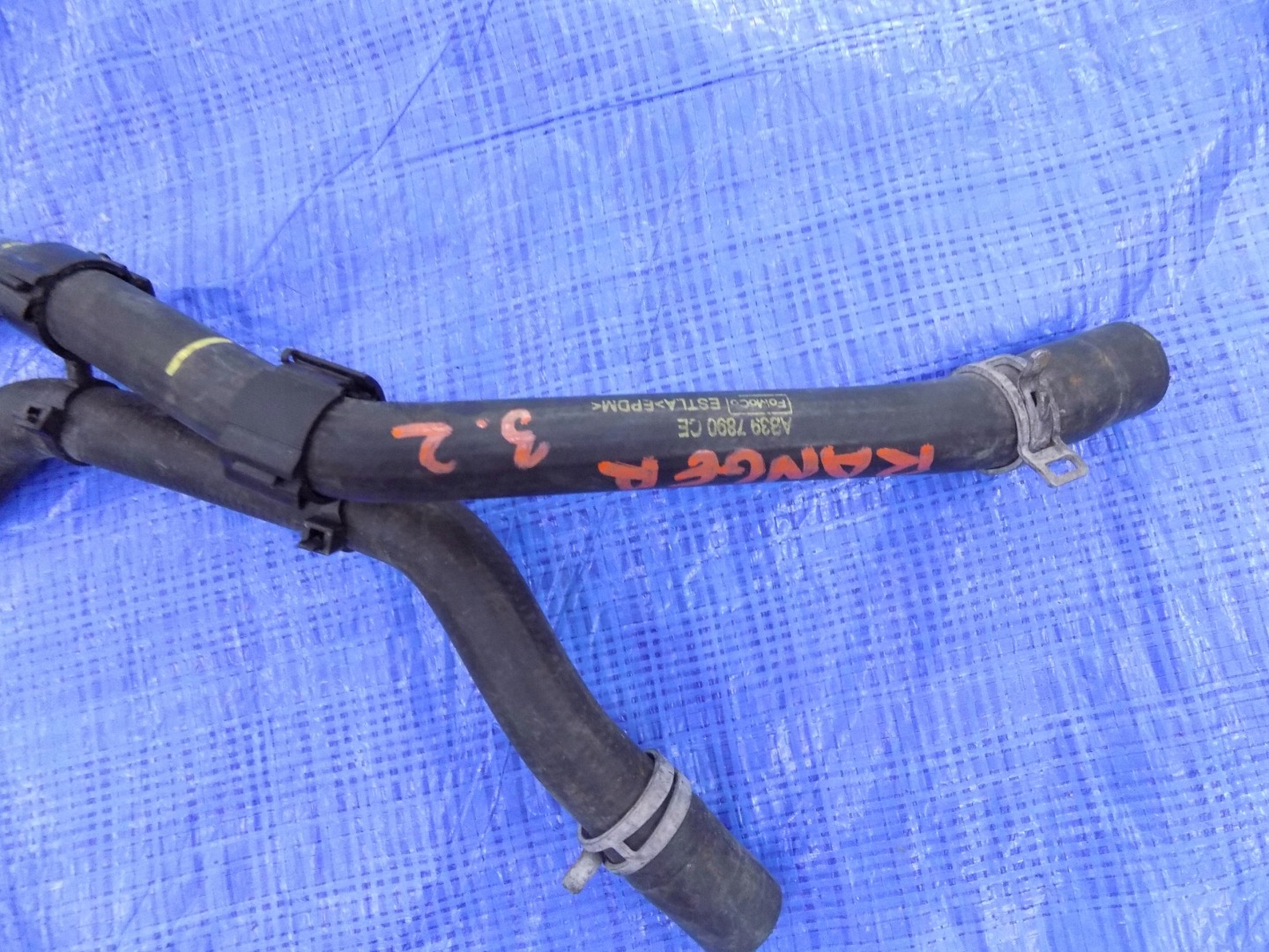 hadice hadice vody FORD RANGER III 3,2 TDCI