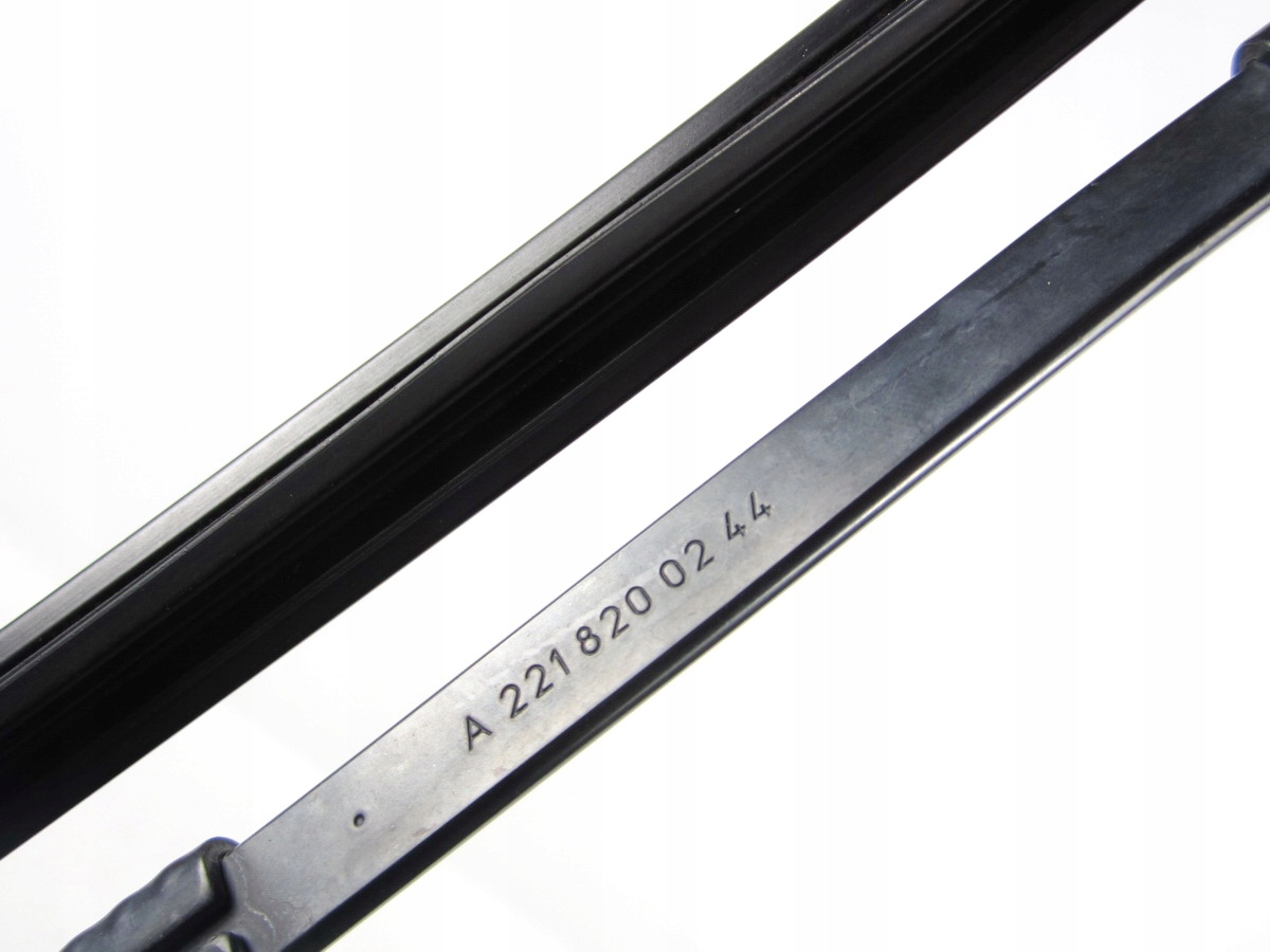 wiper arm right Mercedes W221