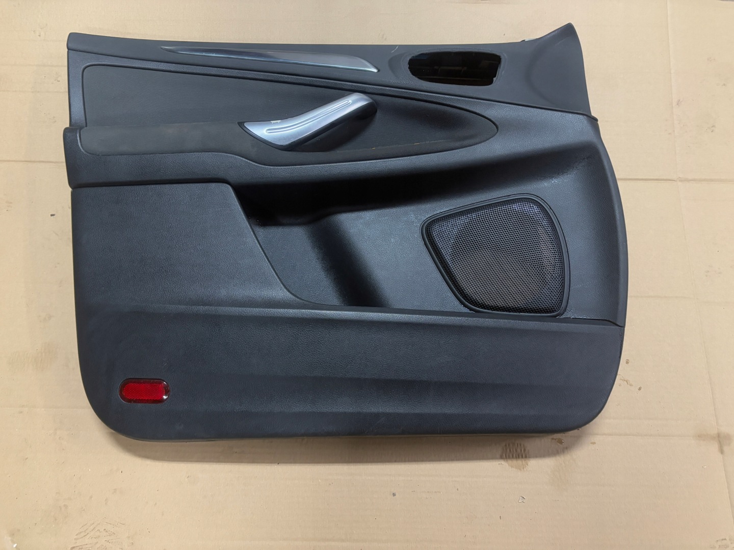 OPEL ZAFIRA C side door left front 6M21-U23943