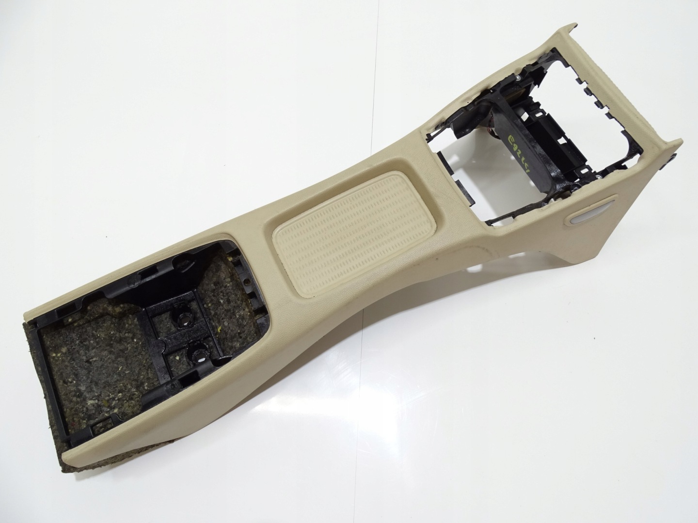 TUNEL mitte hinten heck BMW E92 LCI OE (24241901)