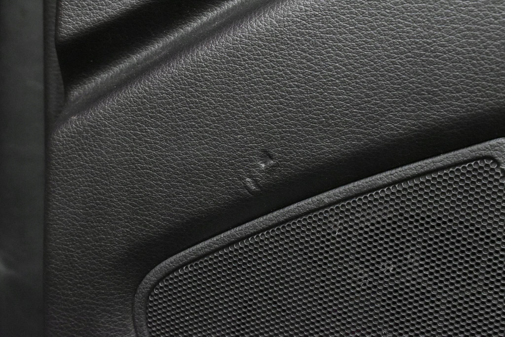 Sitz Sitze Halbleder Seite Seiten KOMPLET EU AUDI Q7 4L 05-09