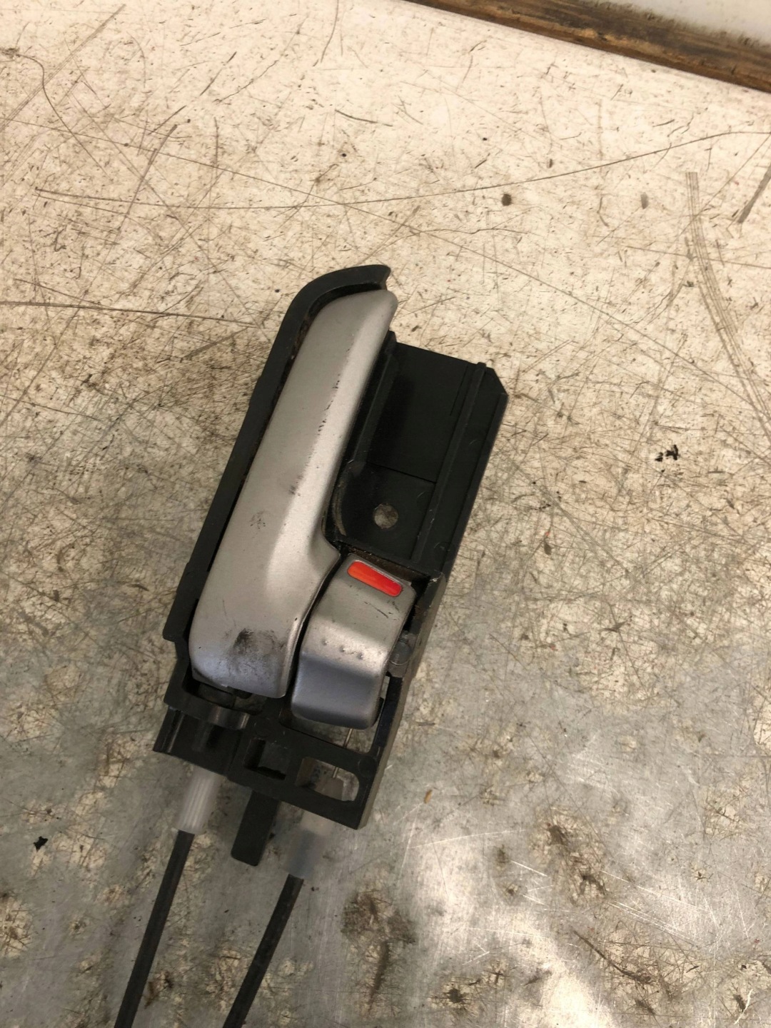 lock door right front SUZUKI SWIFT MK6