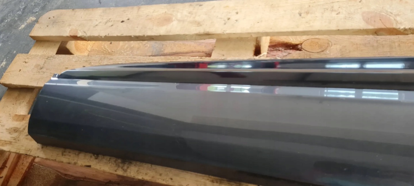 Q7 4M II moulding door left left front LZ7S 4M0853959B