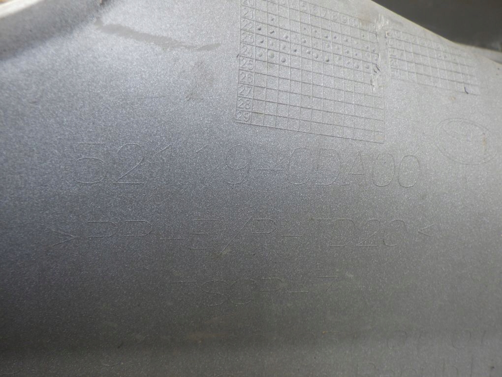 TOYOTA YARIS 4 IV P21 2020- Frontstoßstange
