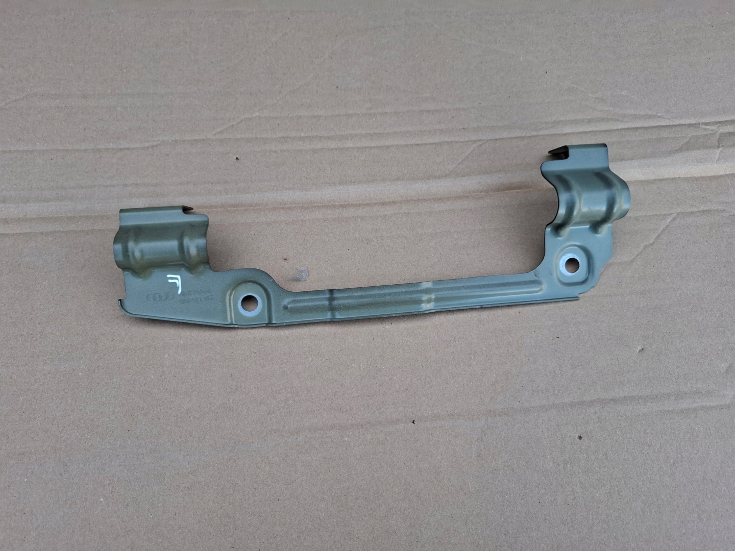 A6 C8 4K bracket support holder of a fender left left front LZ7S 4K0821167