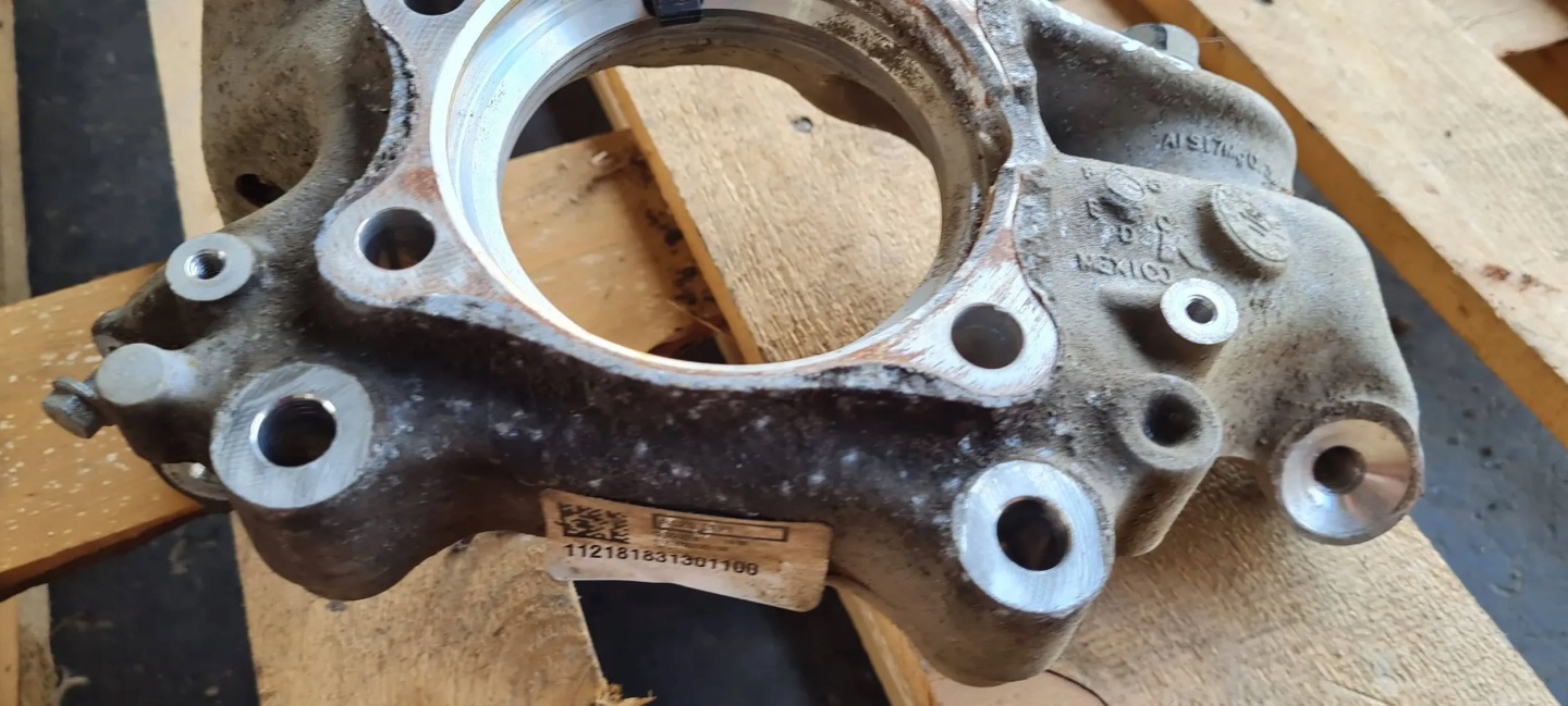 SQ5 Q5 80A swing left left rear part 80A505459B