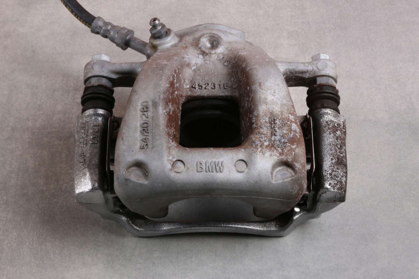 BMW i3 I01 caliper brake left front 54/20/280 6860269 14977 km !!!