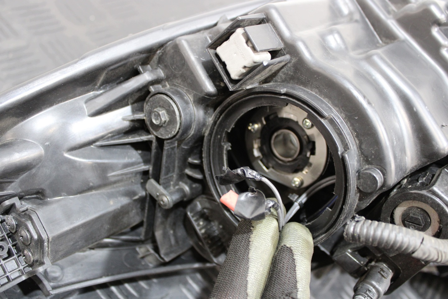 light right front right front 92102-D7100 HYUNDAI TUCSON III 3