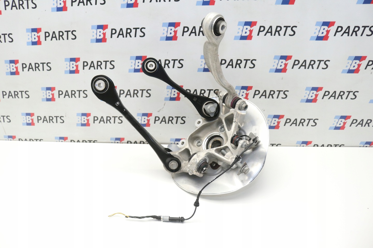 BMW G26 I4 otoč ramene pravý záď EDRIVE 6893274