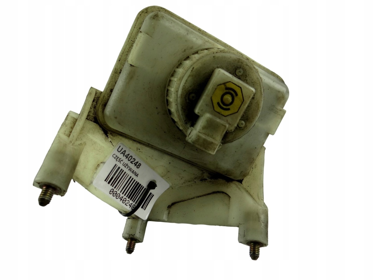 Behälter des Gasses Brems- OPEL CORSA B 2823